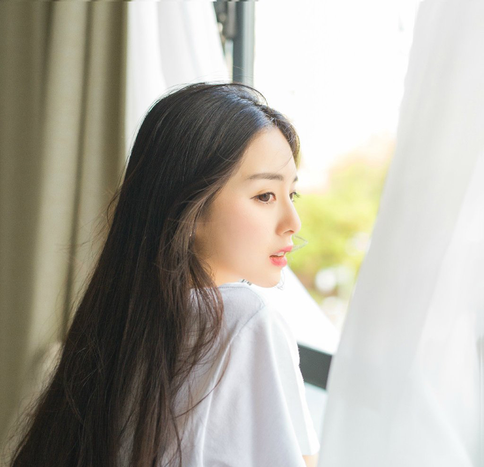 厌无事不烧香，有事上门还不烧香。无事不烧香，那是觉得自己人不要客气;有事上门不烧香，那是觉得他倒霉，你不帮他?你敢不帮他?